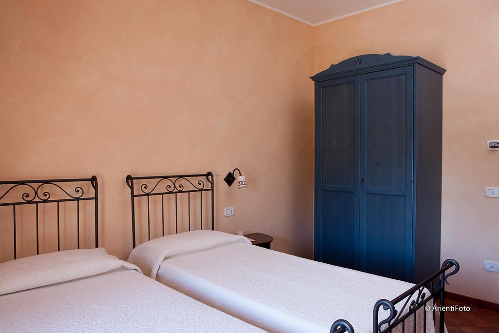 Albergo Del Lago Capalbio Szoba fotó